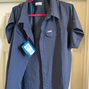 Women’s Columbia Hiking Top